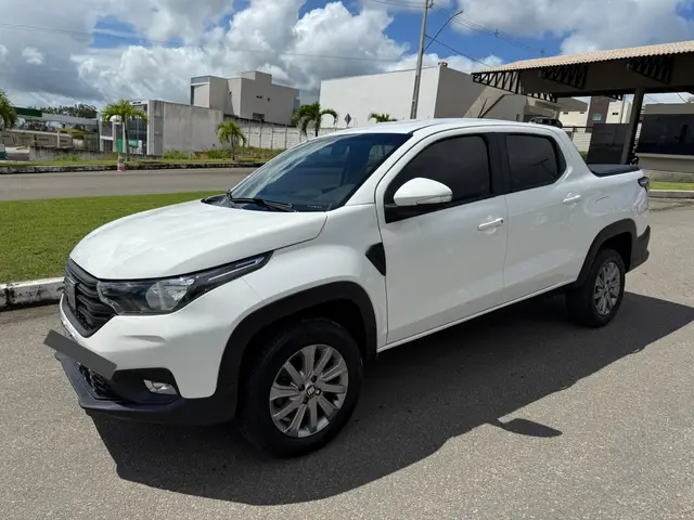 Carro Fiat Strada 2021 Freedom 1.3 CD (Flex)