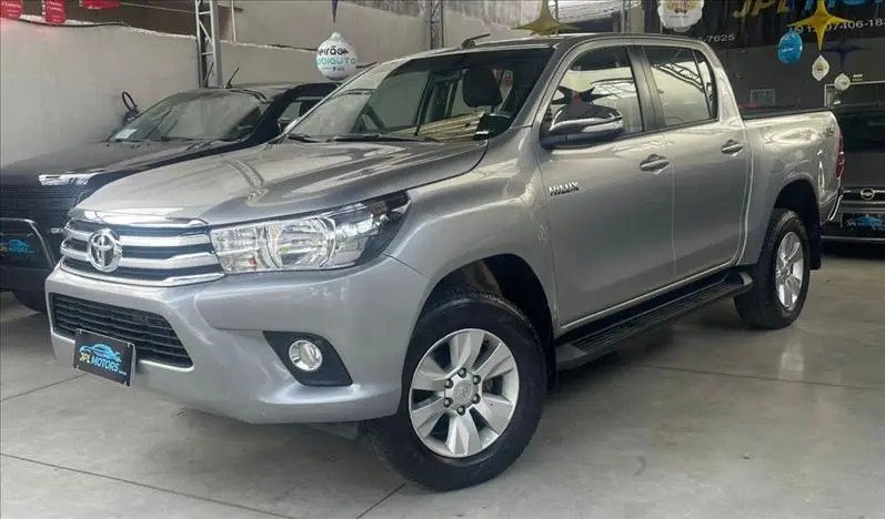 Toyota Hilux 2.8 TDI SRV CD 4x4 (Aut)