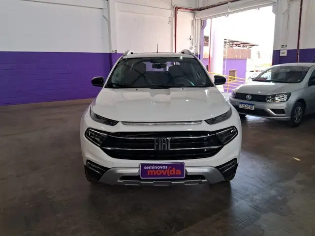 Carro Fiat Toro 2024 Volcano 2.0 TDI 4x4 (Aut)