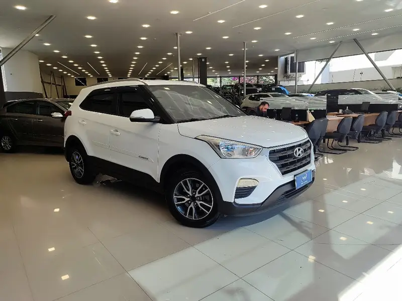 Hyundai Creta Attitude 1.6 (Aut) (Flex) (PCD)