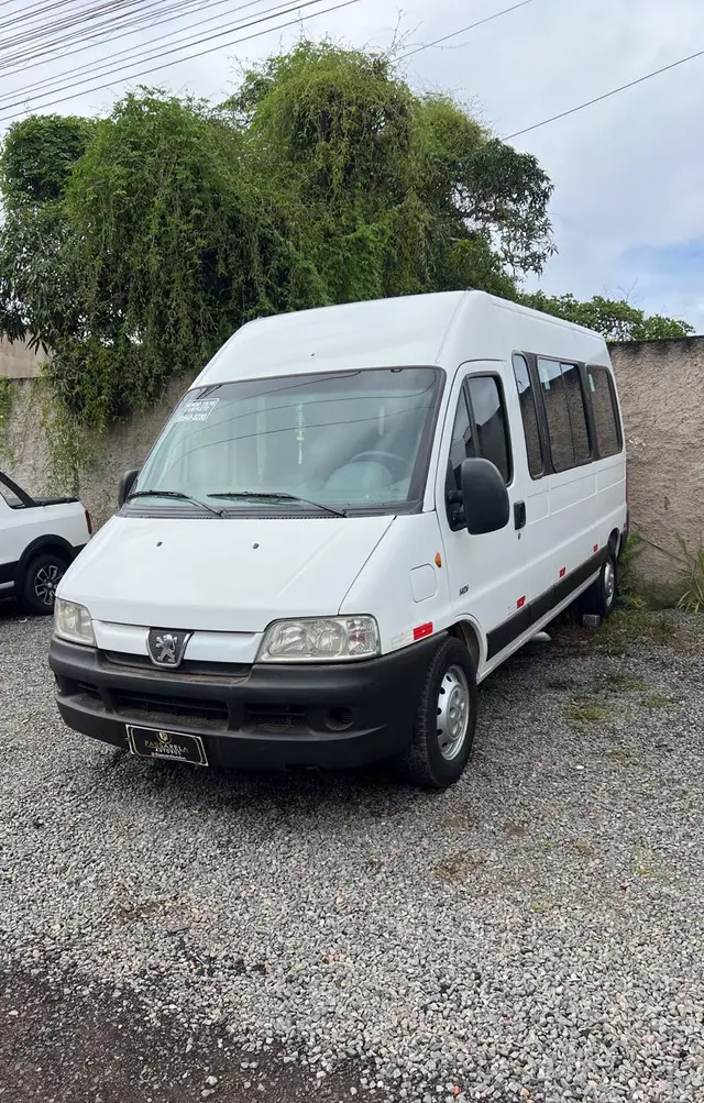 Carro Peugeot Boxer 2016 2.3 HDI Longo 350 15 Lugares TE
