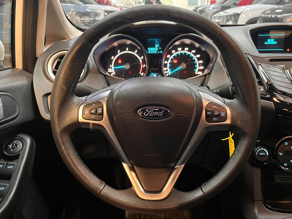 New Fiesta Sedan New Fiesta Fiesta 1.6 Titanium Plus (Aut) (Flex)