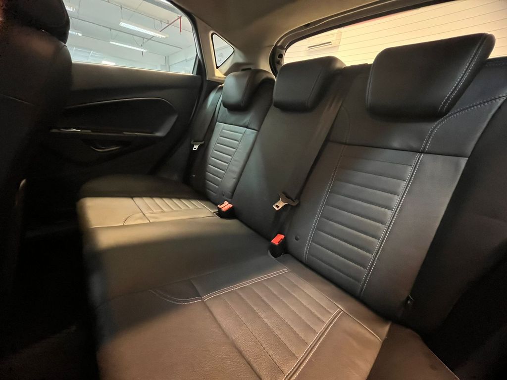 New Fiesta Sedan New Fiesta Fiesta 1.6 Titanium Plus (Aut) (Flex)