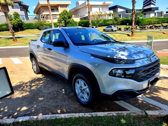 Carro Fiat Toro 2018 Freedom 1.8 AT6 4x2 (Flex)