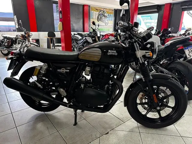 Moto Royal Enfield Interceptor 2024 650 (ABS)