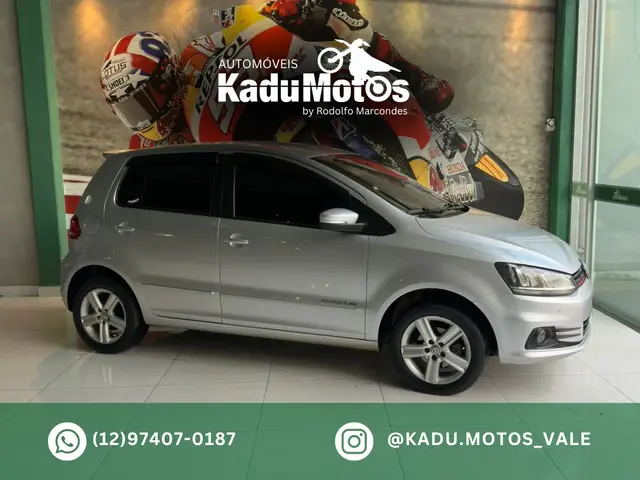 Carro Volkswagen Fox 2016 1.6 MSI Comfortline (Flex)