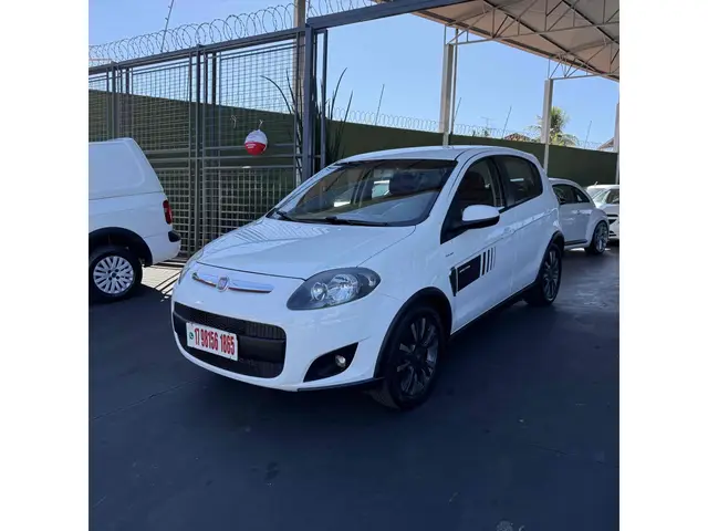 Carro Fiat Palio 2014 Sporting 1.6 16V (Flex)