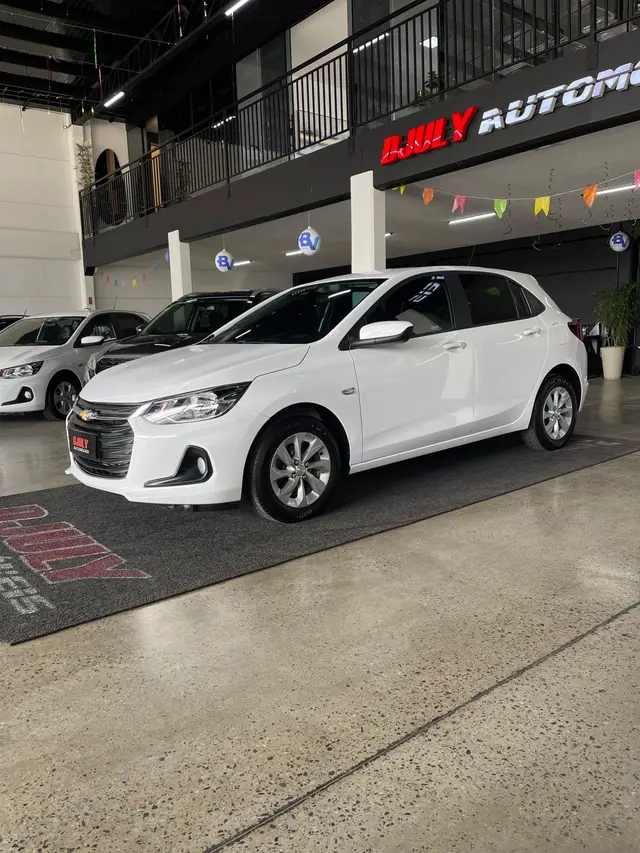 Carro Chevrolet Onix 2020 LTZ 1.0 Turbo (Flex)