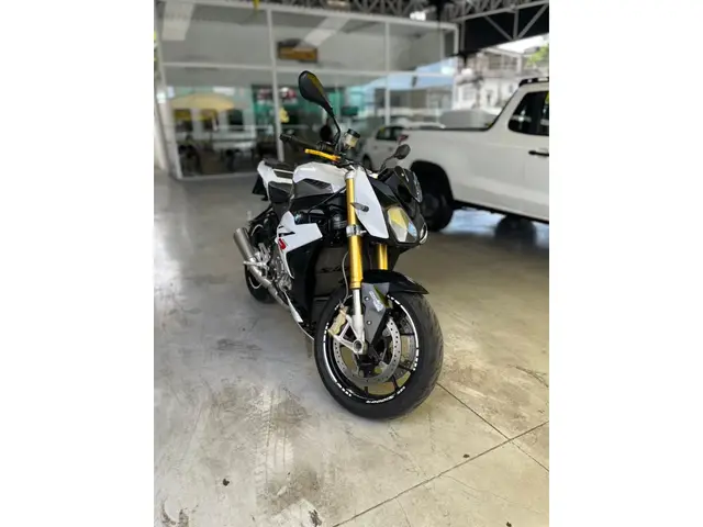 Moto BMW S 1000 R 2016 R