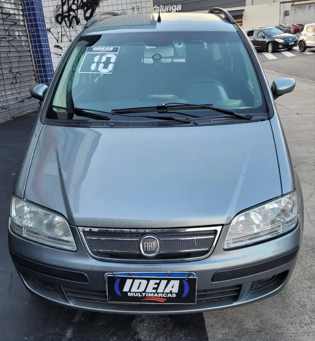 Carro Fiat Idea 2010 ELX 1.4 (Flex)