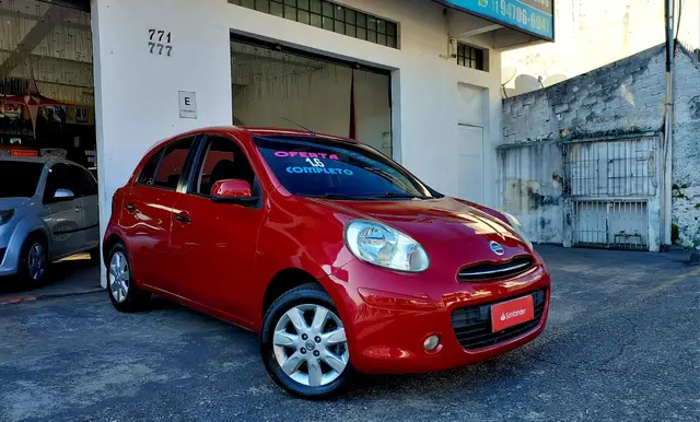 Carro Nissan March 2013 1.6 16V SV (Flex)