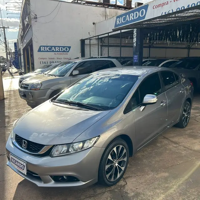 Carro Honda Civic 2016 LXR 2.0 i-VTEC (Aut) (Flex)