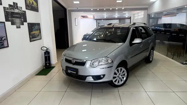 Carro Fiat Weekend 2016 Attractive 1.4 Fire (Flex)