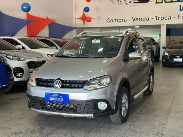 Carro Volkswagen CrossFox 2011 1.6 (Flex)