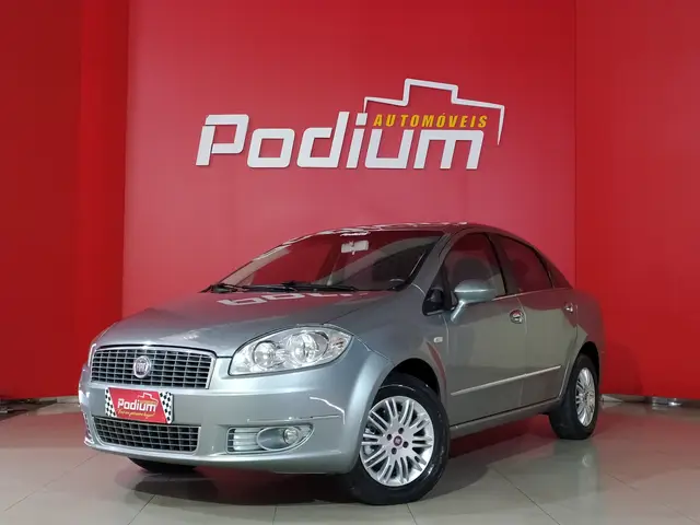 Carro Fiat Linea 2013 Essence 1.8 16V (Flex)