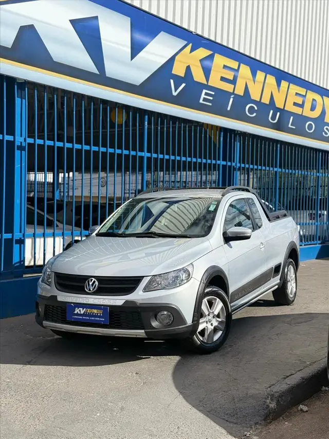 Carro Volkswagen Saveiro 2013 Cross 1.6 (Flex) (cab. estendida)