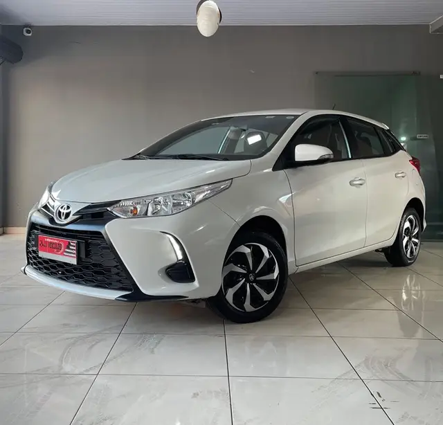 Carro Toyota Yaris 2024 XL 1.5 (Flex) (Aut)