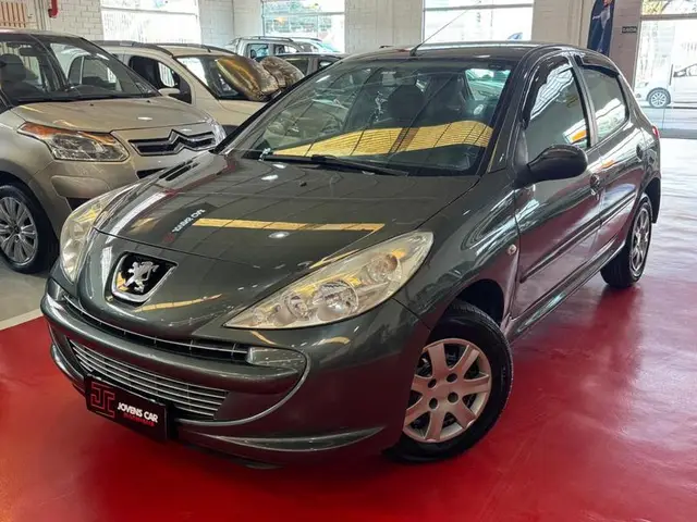 Carro Peugeot 207 2013 Hatch XR 1.4 8V (flex) 4p