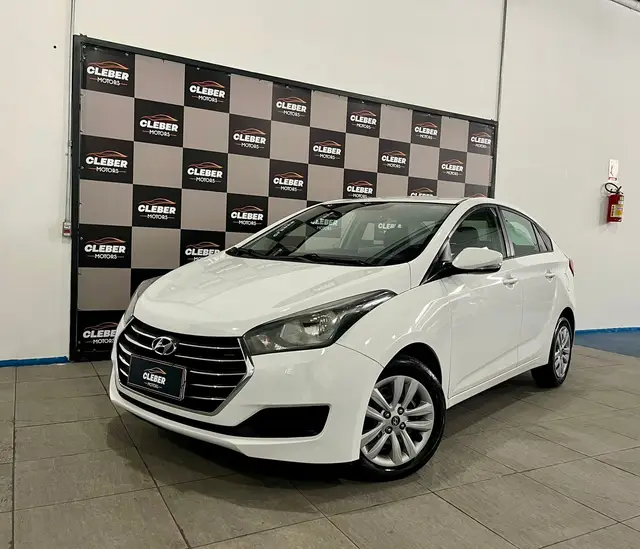 Carro Hyundai HB20S 2017 1.0 Comfort Style (Flex)