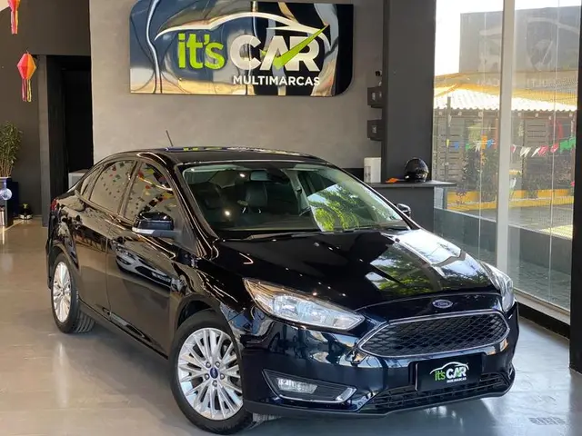 Carro Ford Focus Sedan 2017 SE 2.0 PowerShift