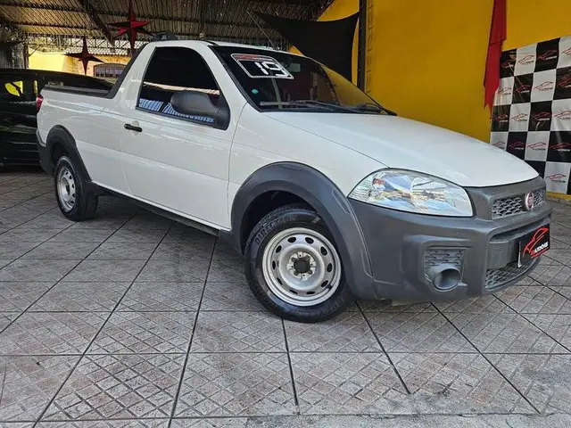 Carro Fiat Strada 2019 Hard Working 1.4 (Flex) (Cabine Simples)