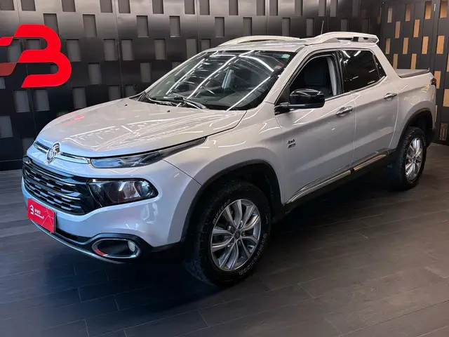 Carro Fiat Toro 2019 Volcano 2.0 diesel AT9 4x4