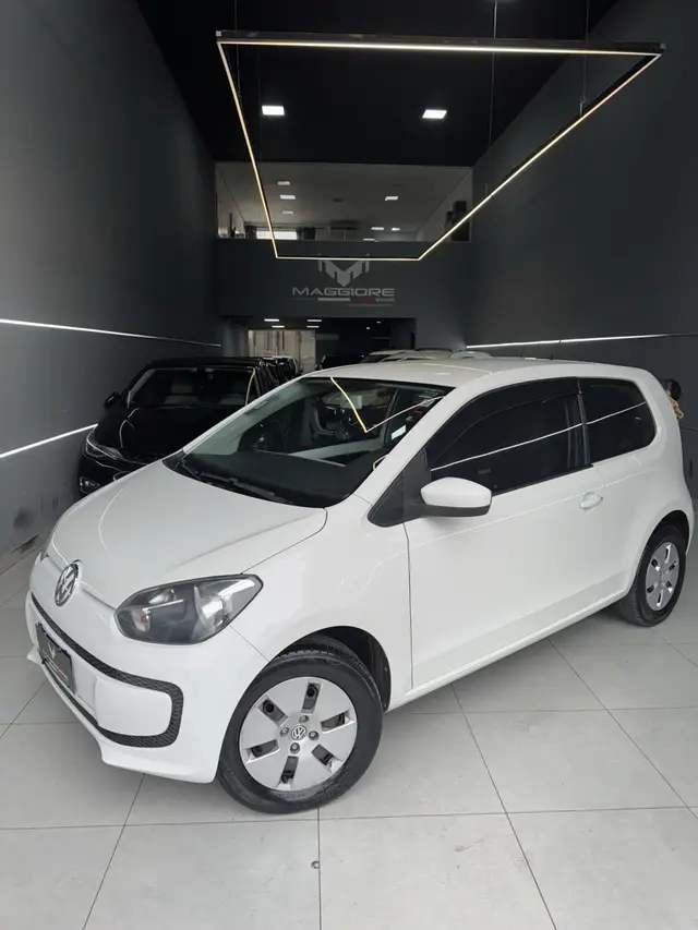 Carro Volkswagen Up! 2015 1.0 12v E-Flex move up! 2p