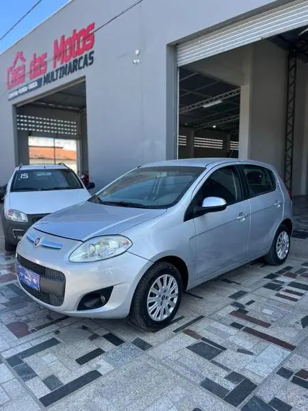Carro Fiat Palio 2015 ATTRA. Best Seller 1.4 EVO Flex 5p
