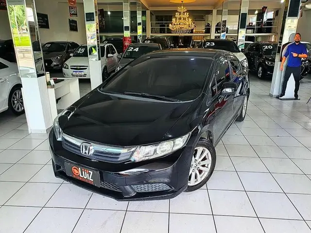 Carro Honda Civic 2015 LXS 1.8 i-VTEC (Flex)