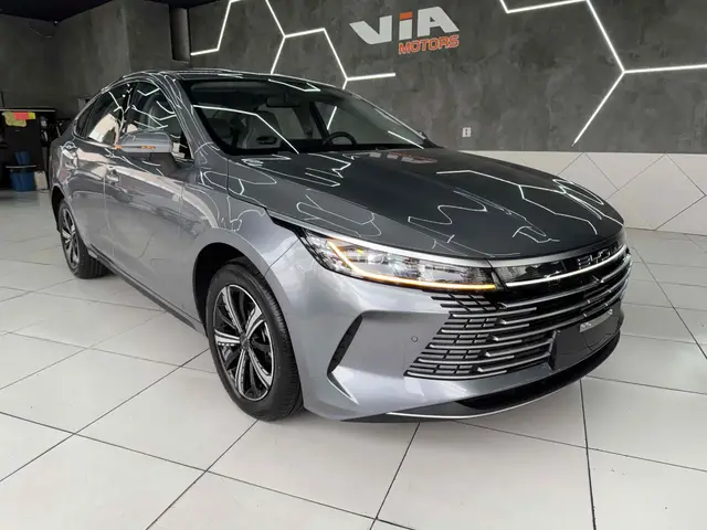 Carro BYD King 2025 DM-i GS