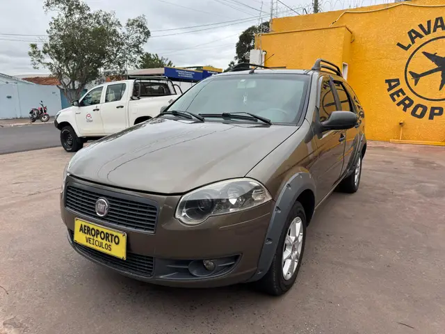 Carro Fiat Palio Weekend 2012 Trekking 1.6 16V (Flex)