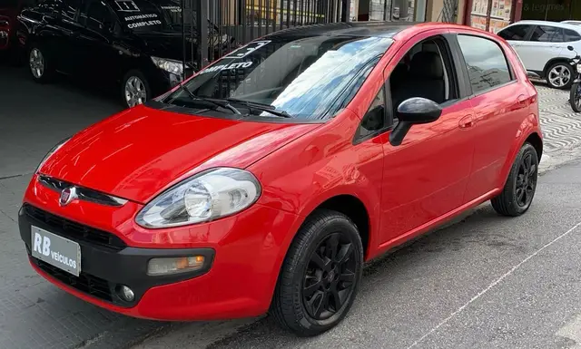 Carro Fiat Punto 2013 ATTRACTIVE ITALIA 1.4 F.Flex 8V 5p