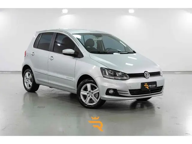 Carro Volkswagen Fox 2016 1.6 MSI Comfortline (Flex)