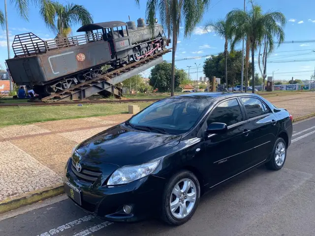 Carro Toyota Corolla 2010 Sedan GLi 1.8 16V (flex) (aut)