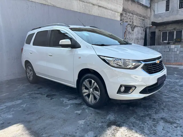 Carro Chevrolet Spin 2024 Premier 1.8 (Aut.)