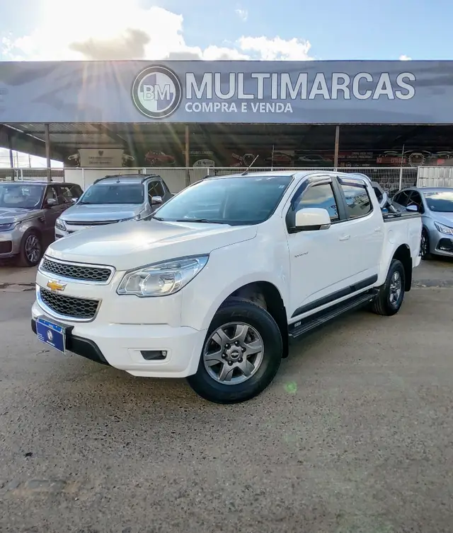 Carro Chevrolet S10 Cabine Dupla 2016 S10 2.4 Advantage (Cabine Dupla)