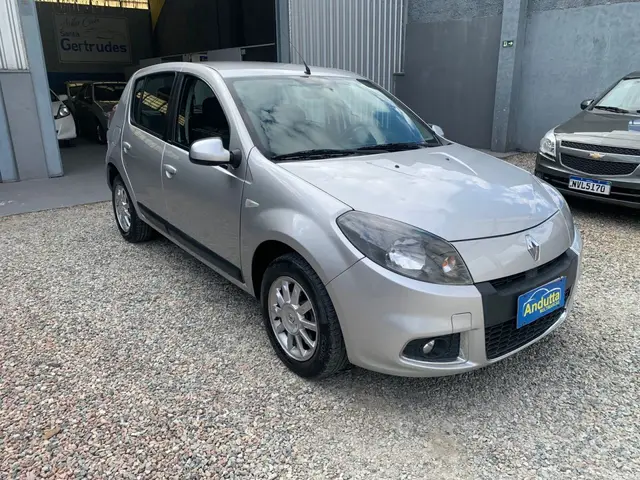 Carro Renault Sandero 2014 Privilege 1.6 16V (Flex)(aut)