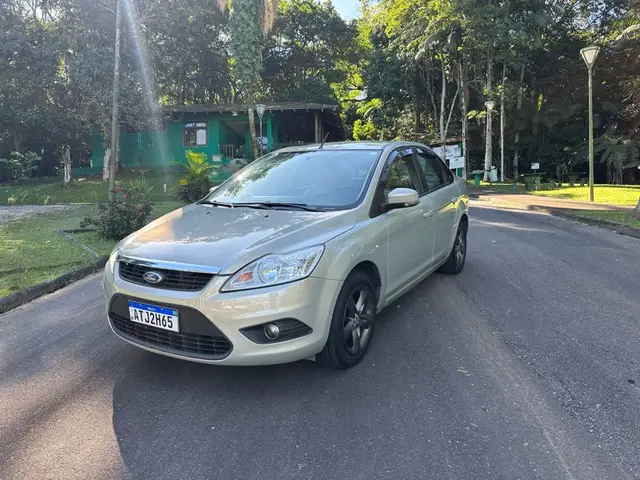 Carro Ford Focus Sedan 2011 Ghia 2.0 16V (Flex) (Aut)