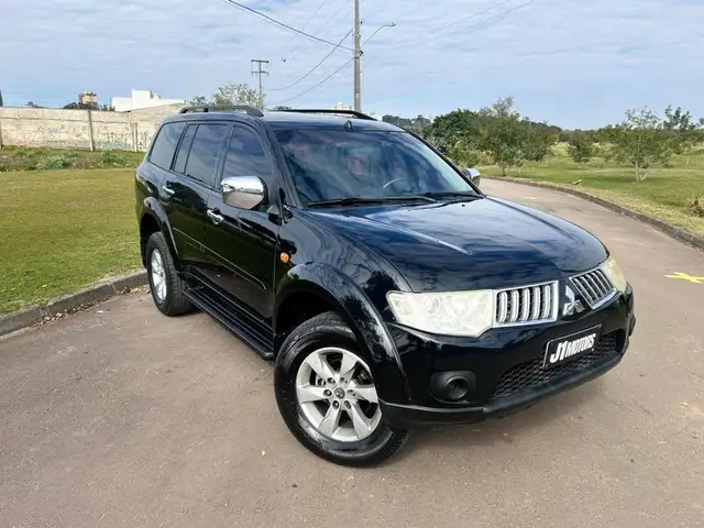 Carro Mitsubishi Pajero Dakar 2012 3.5 HPE 4WD (aut)(Flex)