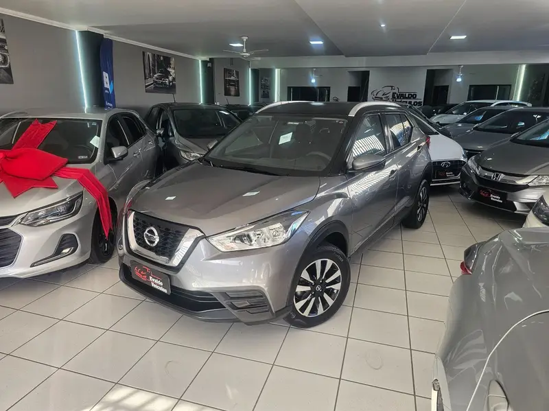 Nissan 1.6 S CVT (Flex)