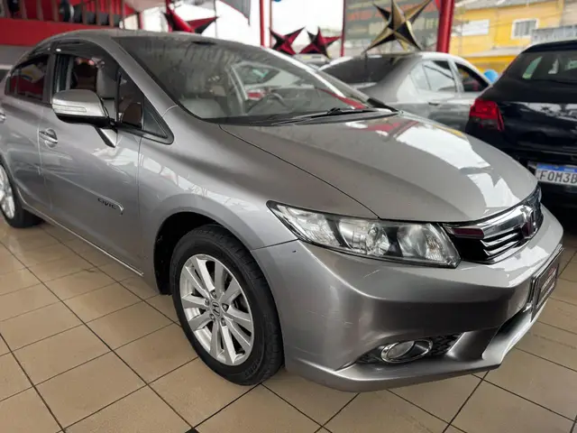 Carro Honda Civic 2014 New  LXR 2.0 i-VTEC (Aut) (Flex)