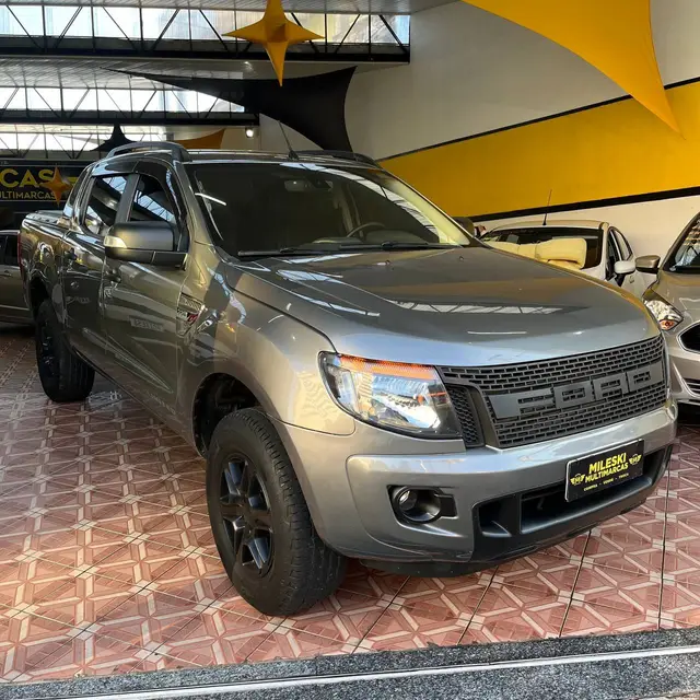 Carro Ford Ranger Cabine Dupla 2014 Ranger 3.2 Limited CD 4x4 (Aut)