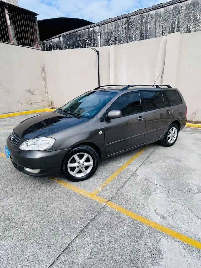 Carro Toyota Fielder 2006 1.8 16V (aut)