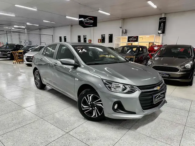 Carro Chevrolet Onix Plus 2024 LT 1.0