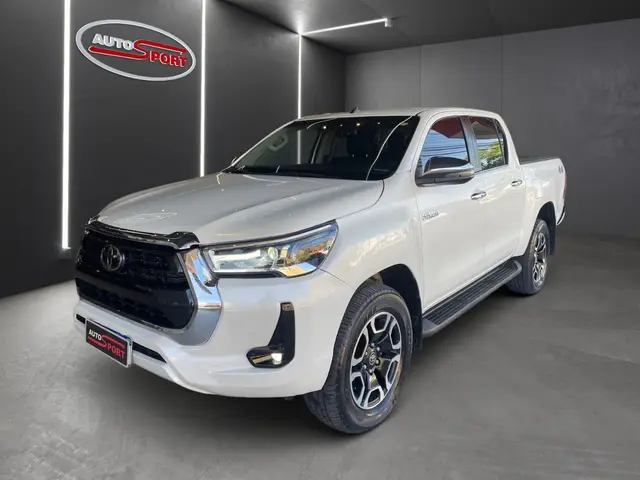 Carro Toyota Hilux Cabine Dupla 2021 SRX 2.8 TDI CD 4x4 (Aut)