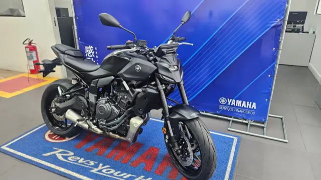 Moto Yamaha MT-07 2026 Connected
