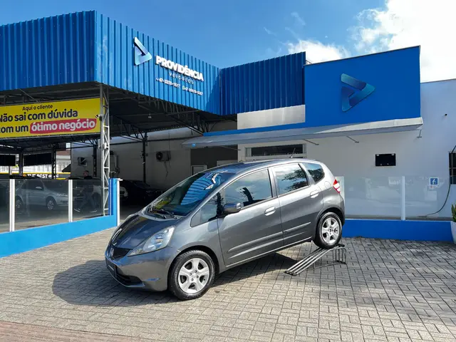Carro Honda Fit 2010 New  LX 1.4 (flex)