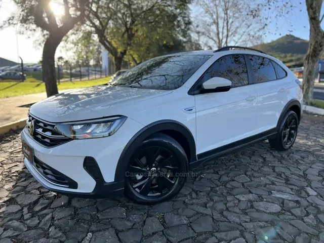 Carro Volkswagen Nivus 2023 Comfortline 200 TSI