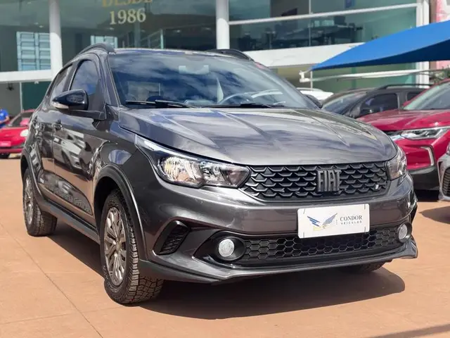 Carro Fiat Argo 2022 Trekking 1.3 (Flex)