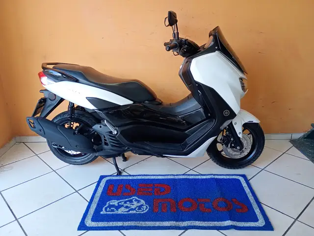 Moto Yamaha NMax 2022 160 ABS